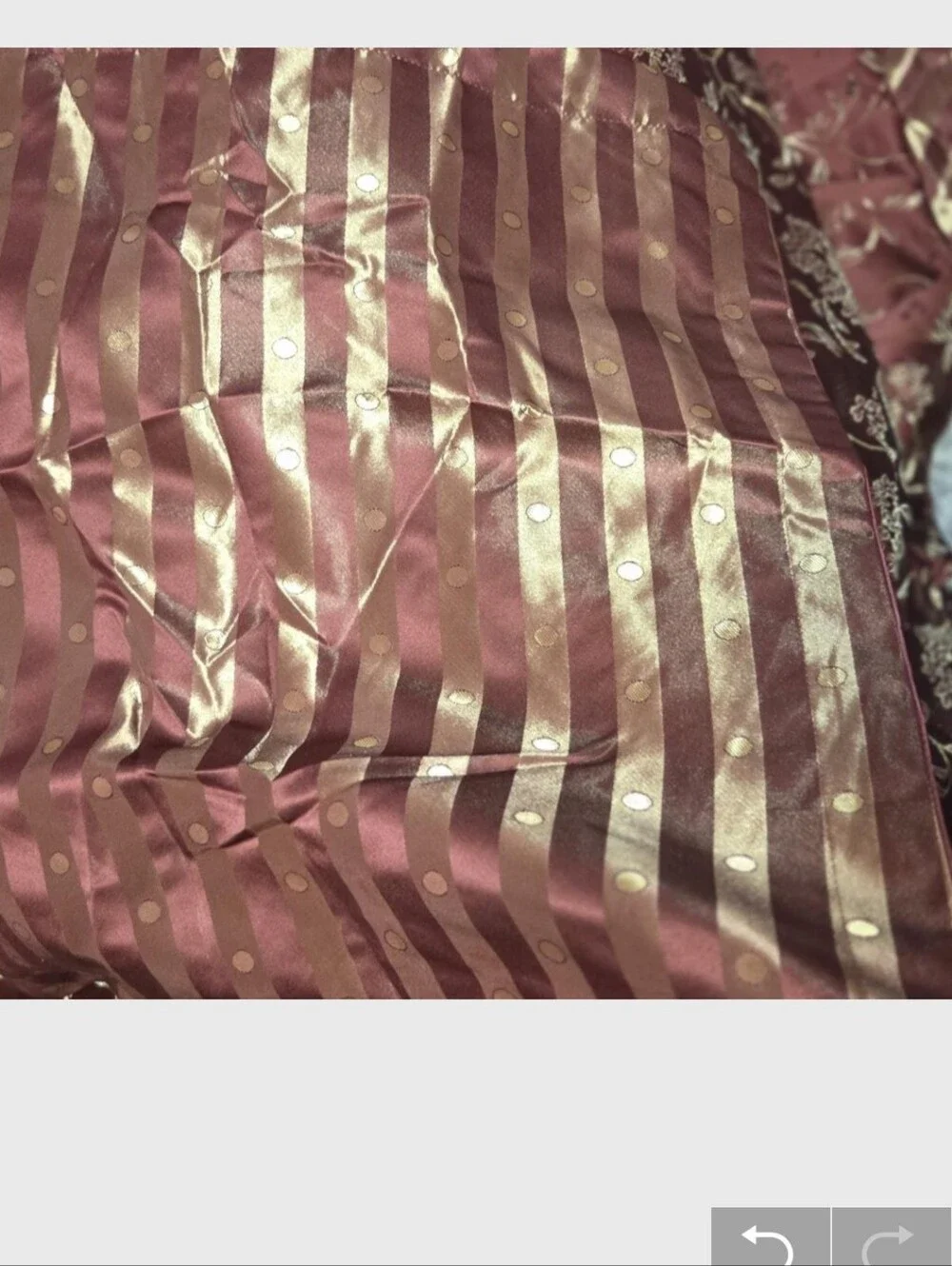 Queen 8-Piece Comforter Set in Burgundy Gently Used Matching Curtains Seperate
